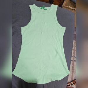 dip Sleeveless Light Green Tank Top